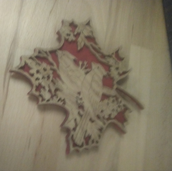 Wooden Birds Trivet Etched Woodworking or Cut Outs Bird Cardinal - Picture 1 of 1